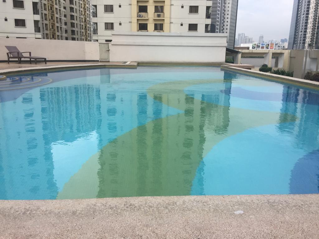 Luxury Condo At Forbeswood Parklane The Fort Bgc Makati City Екстериор снимка